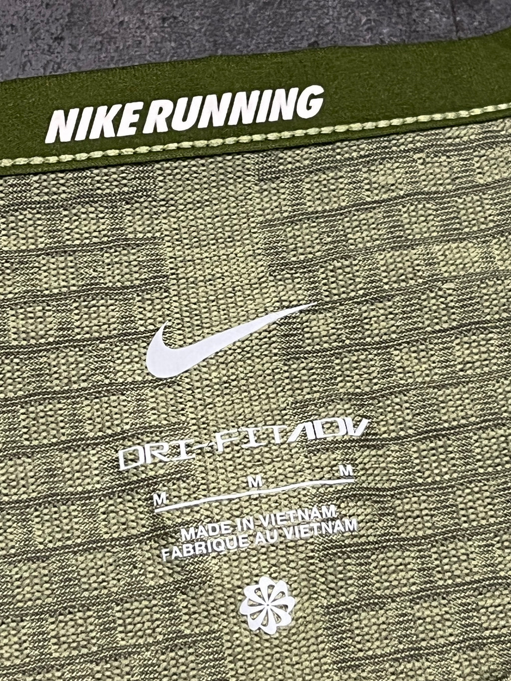 Green Nike Men’s Dri Fit ADV Long Sleeve Running Top