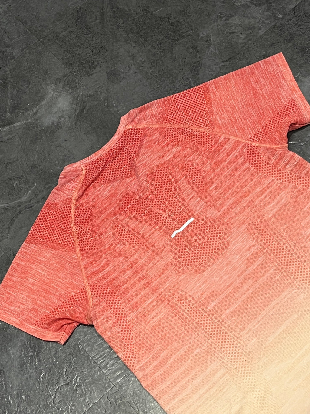 Coral & Beige Gradient Asics Women’s Actibreeze Seamless T Shirt