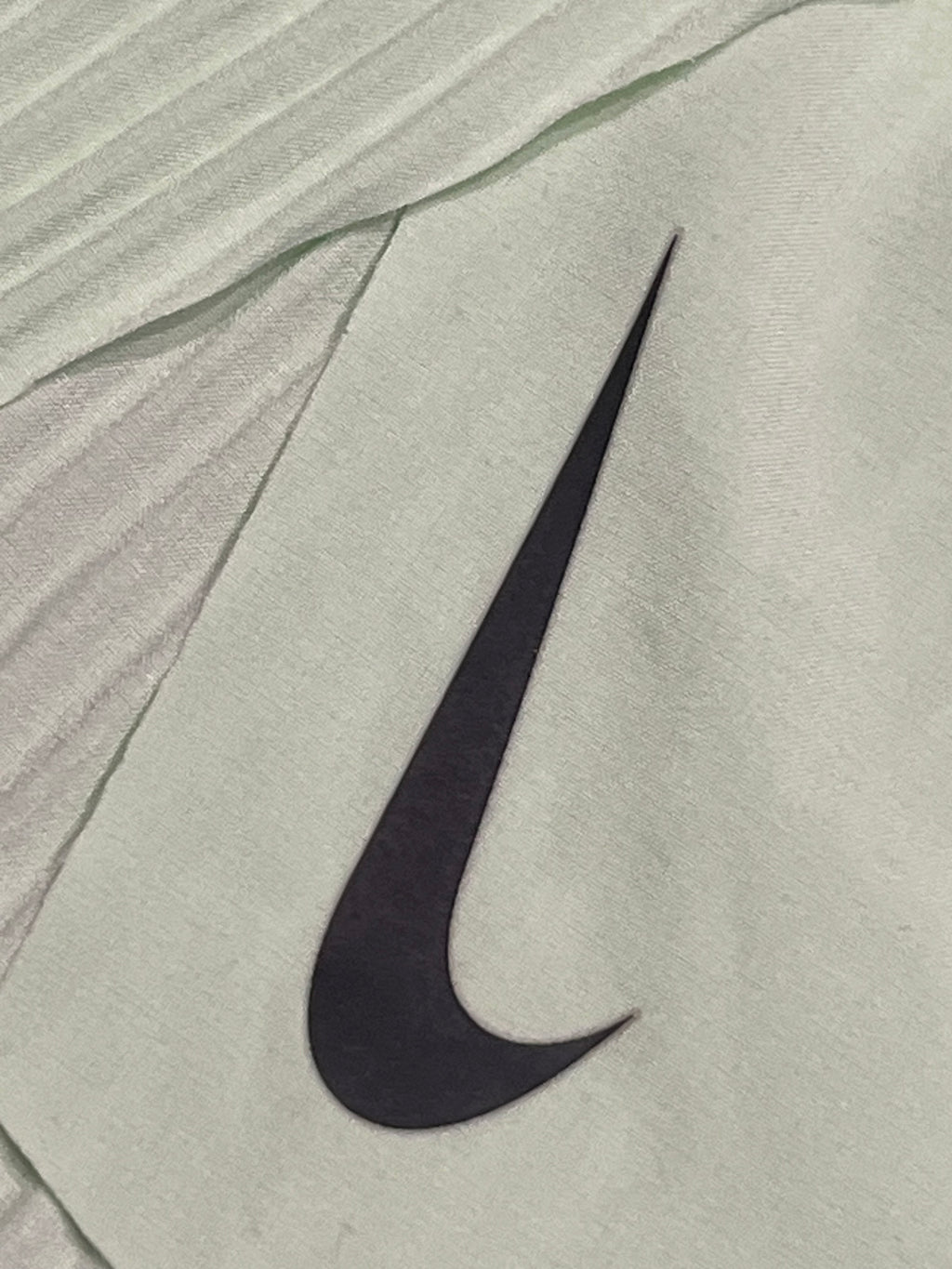 Vapour Green Nike Women’s Dri Fit ADV Aeroswift 3” Racing Split Shorts