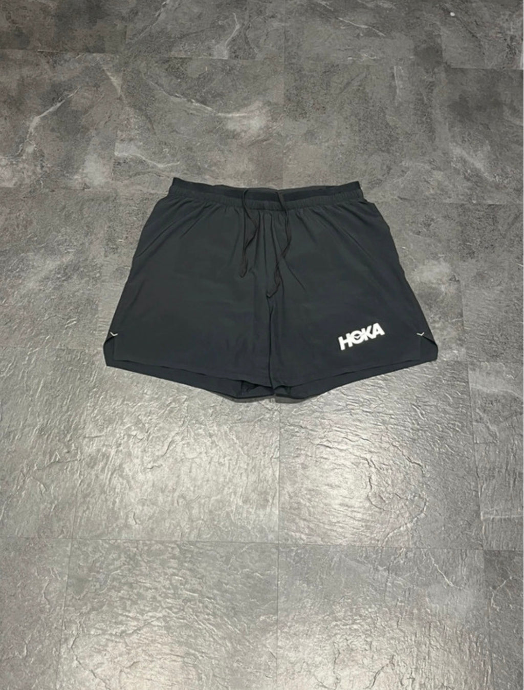 Black Hoka Men’s Glide 7” Running Shorts