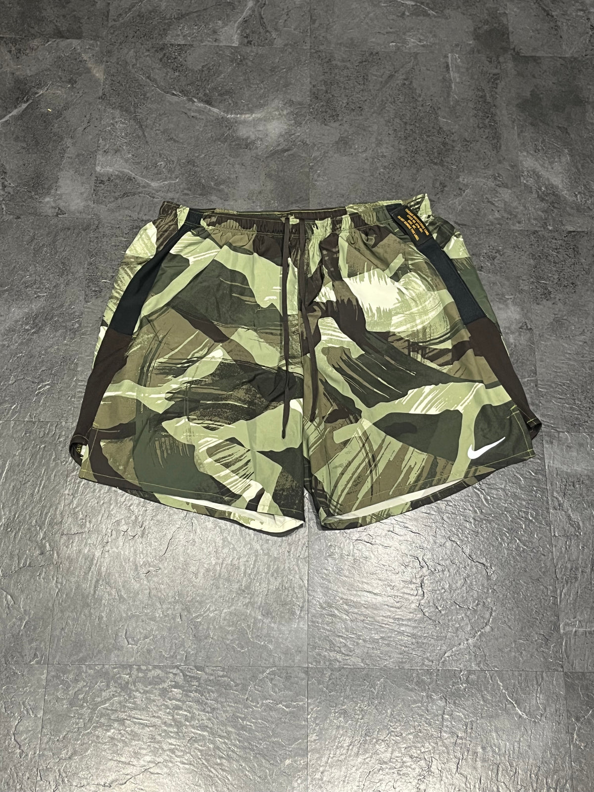 Green Camo Nike Men’s Dri Fit Challenger 7” Brief Lined Running Shorts