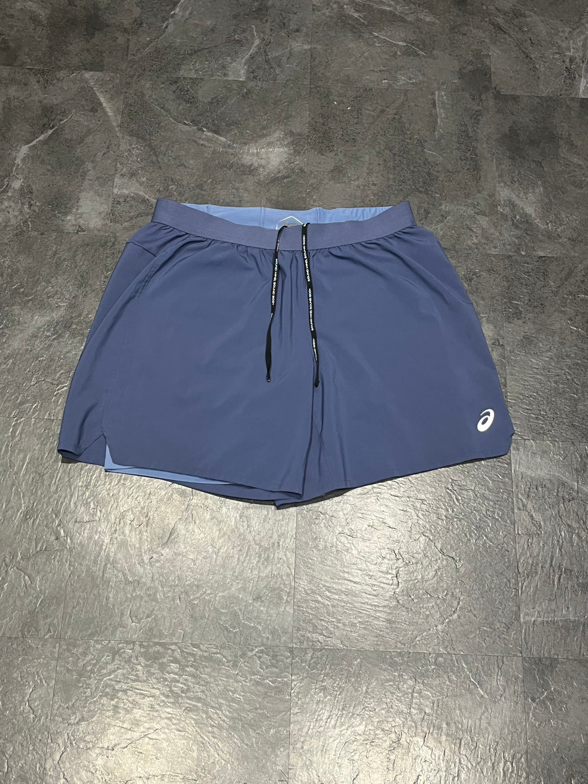 Blue Asics Men’s 2IN1 Core 7” Running Shorts