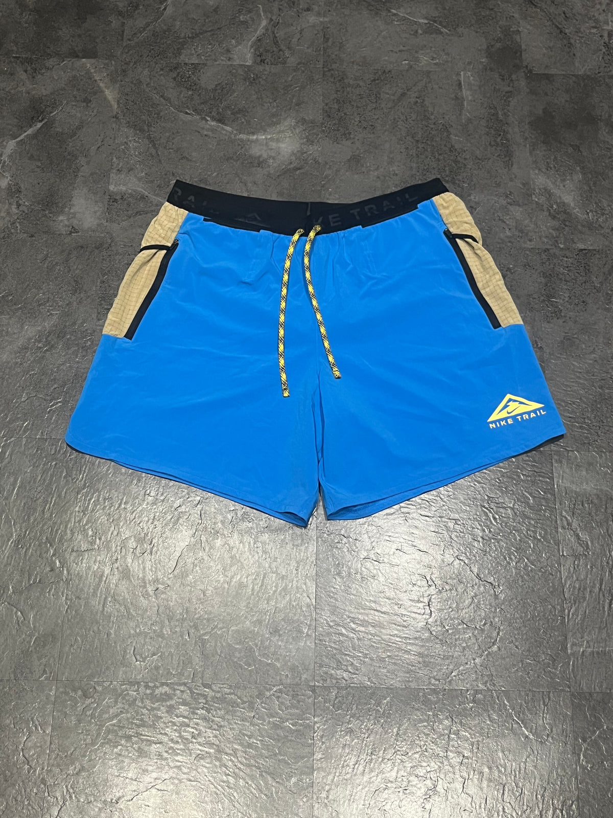 Blue & Beige Nike Men’s Dri Fit Trail “Second Sunrise” 7” Brief Lined Running Shorts