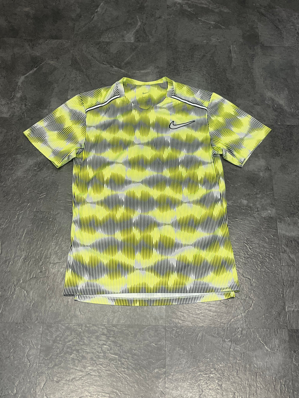 Festival Nike Men’s Dri Fit Miler T Shirt