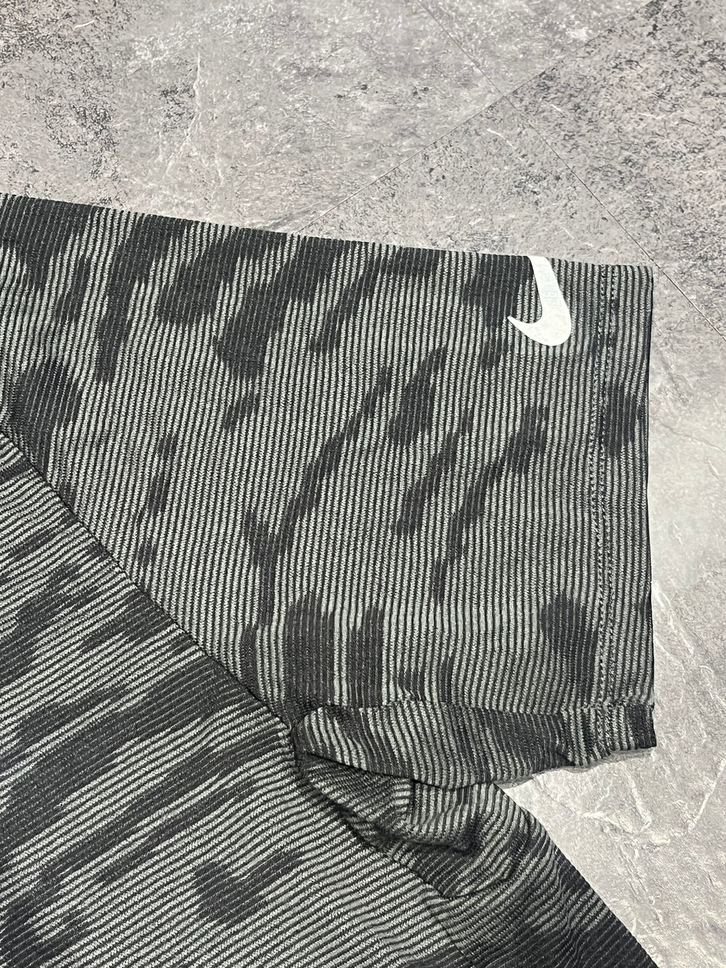 Black/Grey Camo Nike Men’s Dri Fit Rise 365 Running Division T Shirt
