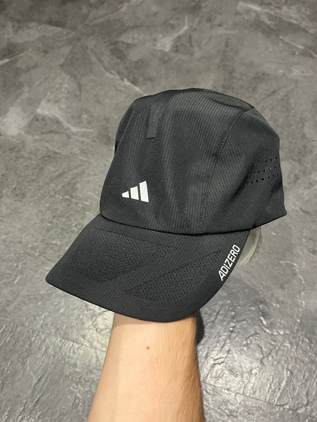 Black Adidas Adizero Women’s Running Cap