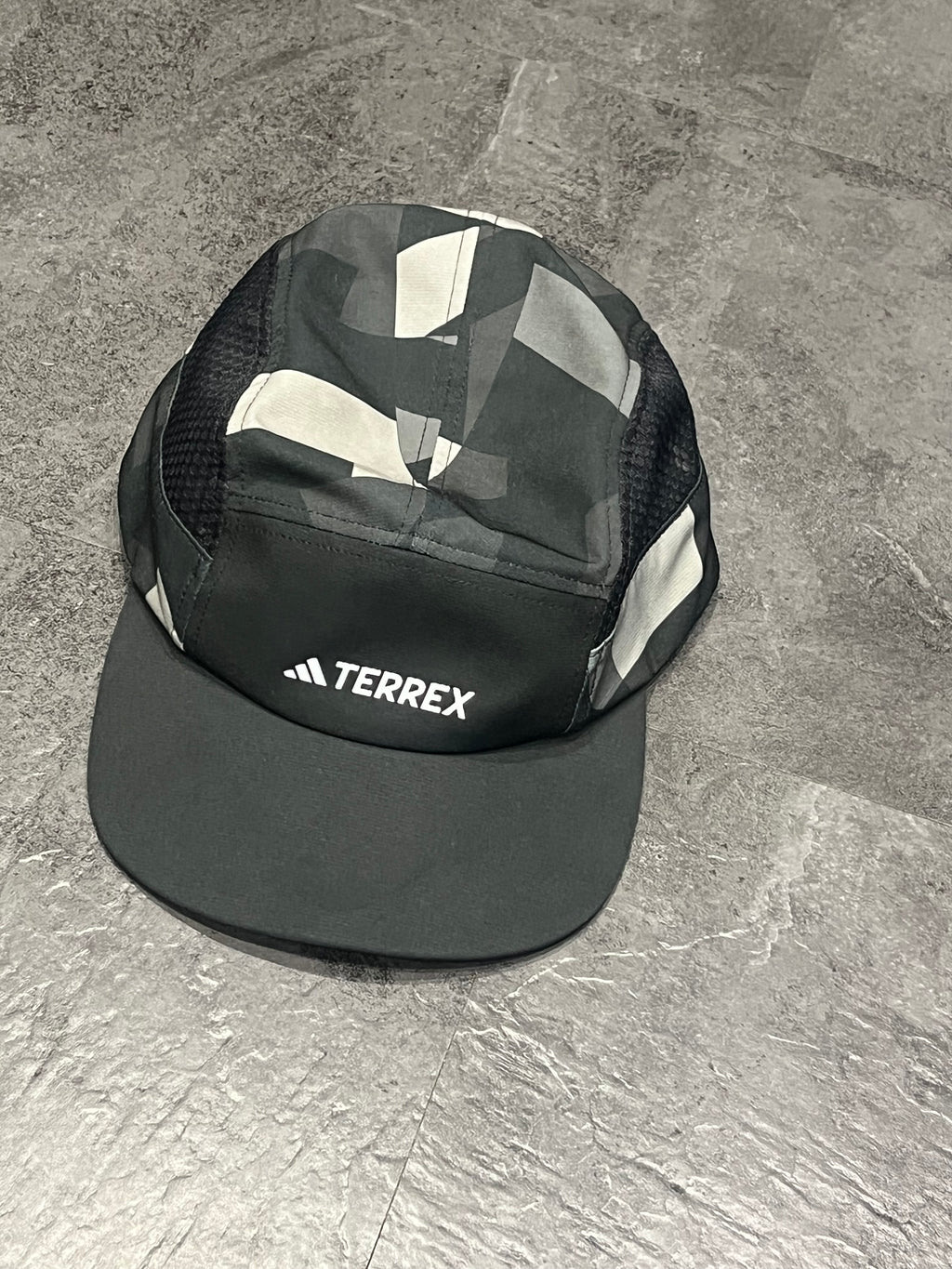Black Adidas Men’s Terrex Running Cap