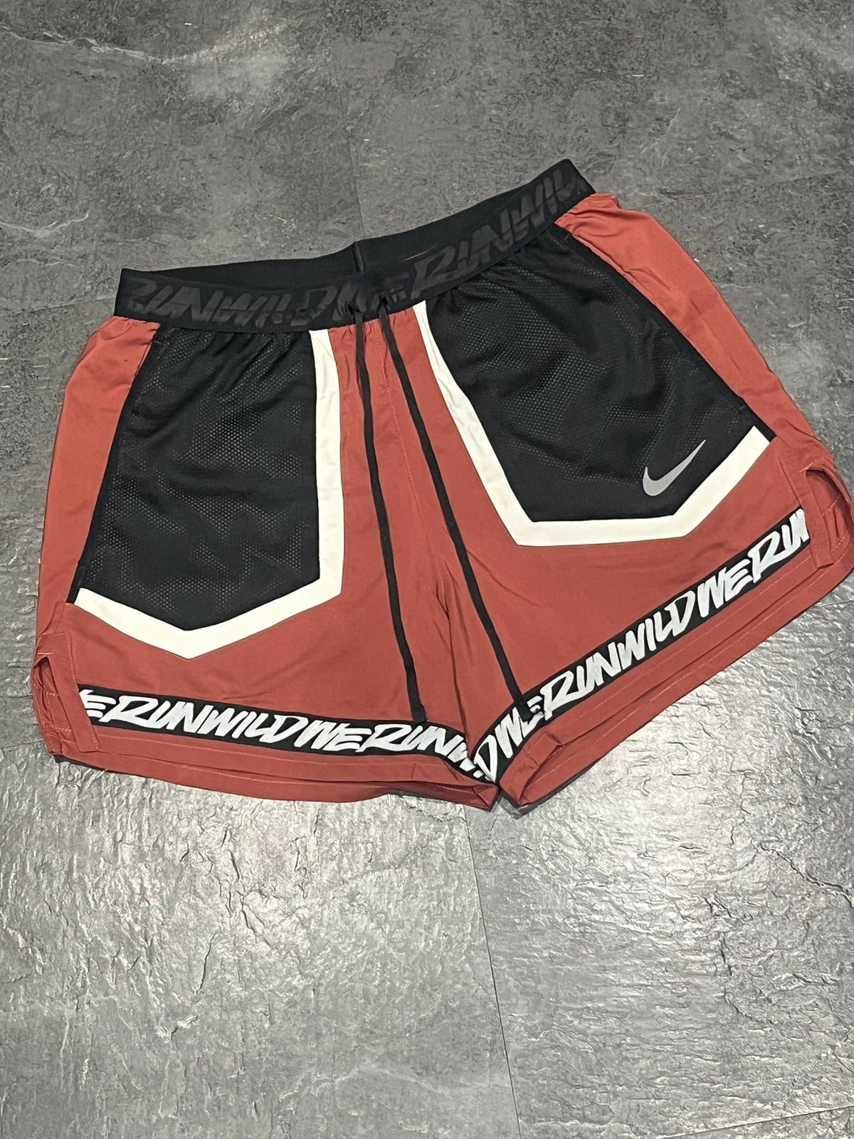 Clay Red/Black Nike Men’s Dri Fit Flex Wild Run 5” Brief Lined Running Shorts