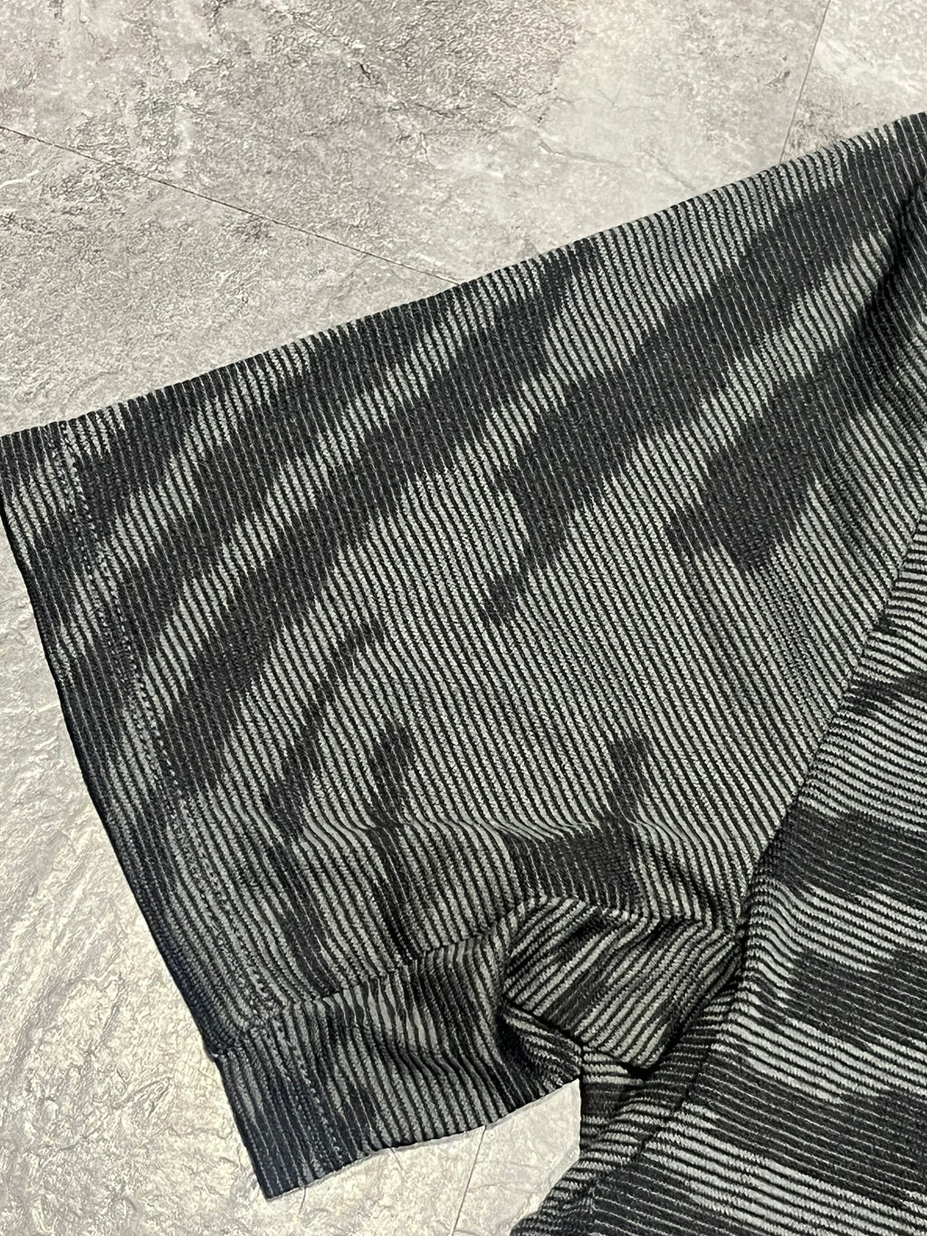 Black/Grey Camo Nike Men’s Dri Fit Rise 365 Running Division T Shirt