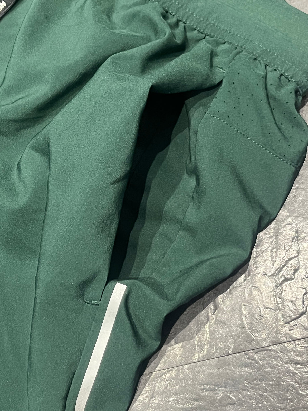 Green Nike Men’s Dri Fit Flex Stride 7” Brief Lined Running Shorts