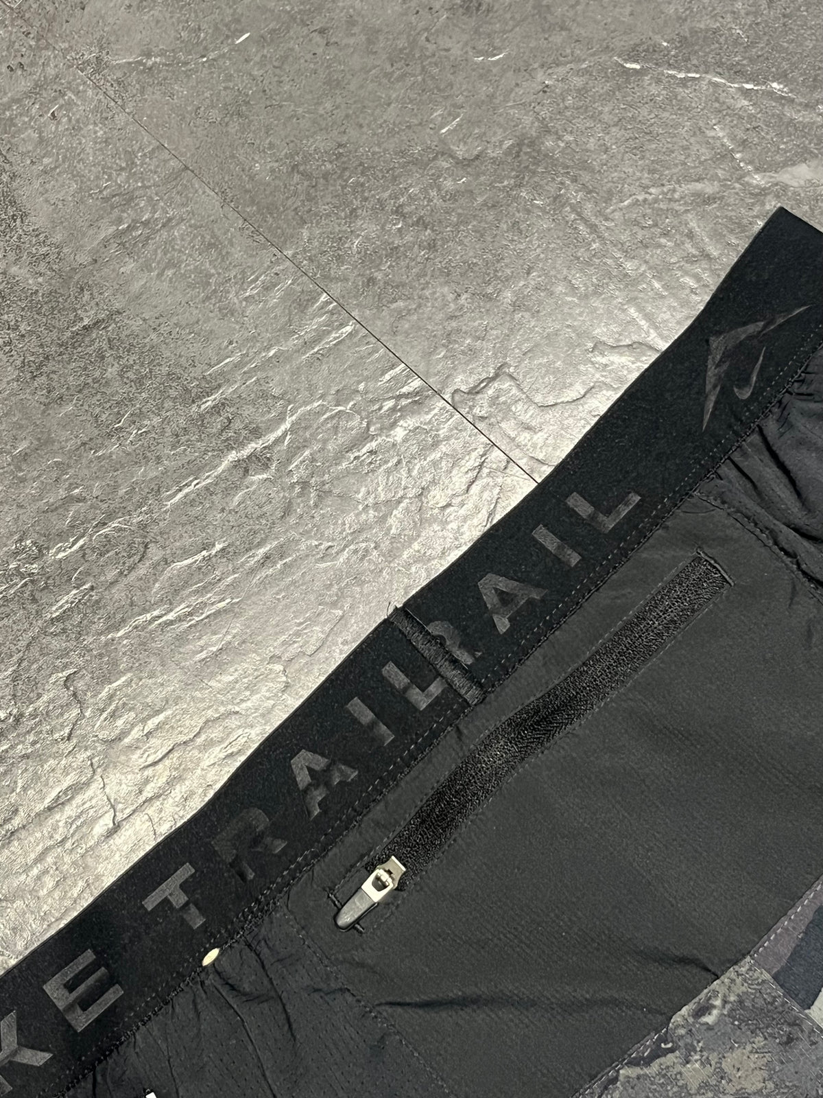 Black/Grey Nike Men’s Dri Fit Trail 7” Brief Lined Running Shorts