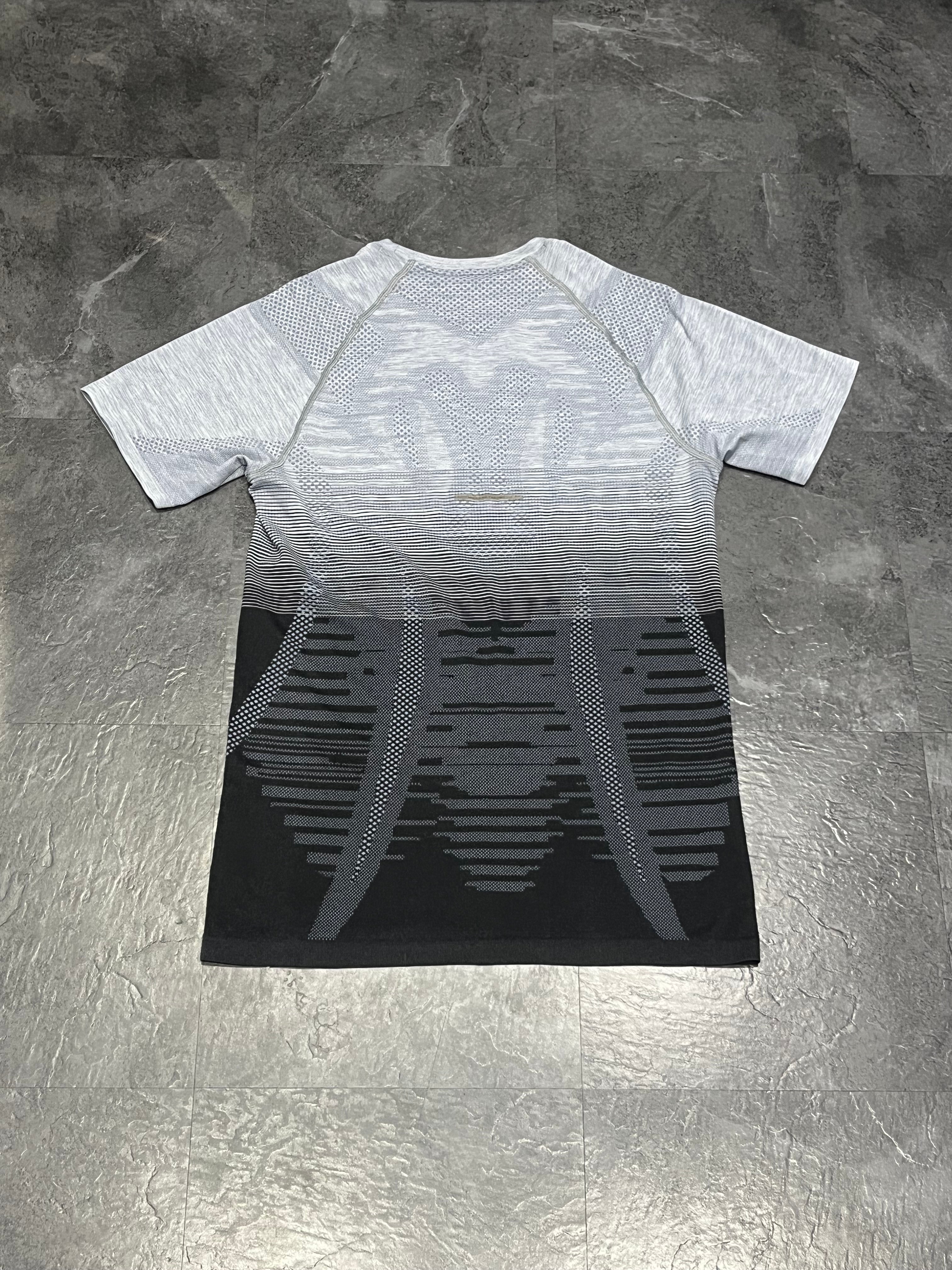 Grey & Black ASICS Men’s Seamless SS T Shirt