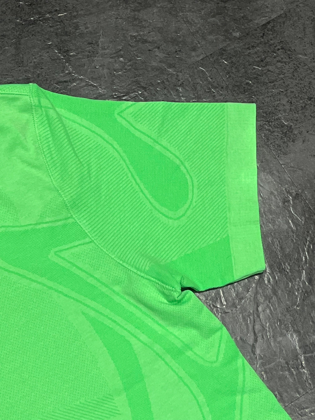 Green Asics Men’s Seamless Actibreeze SS Running T Shirt