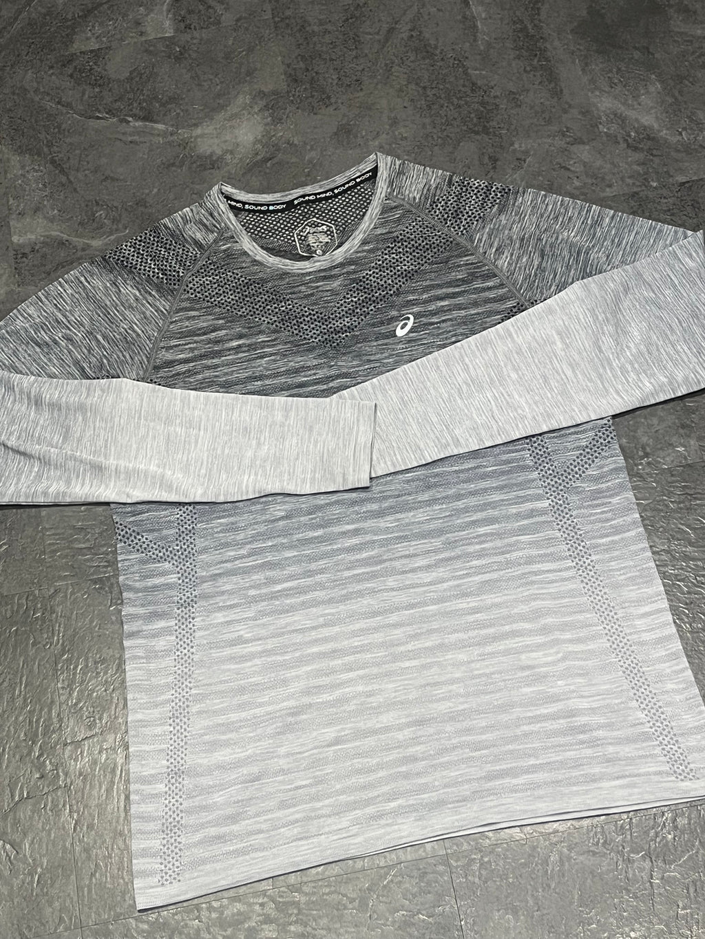 Light Grey Gradient Asics Women’s Actibreeze Seamless Long Sleeve Top