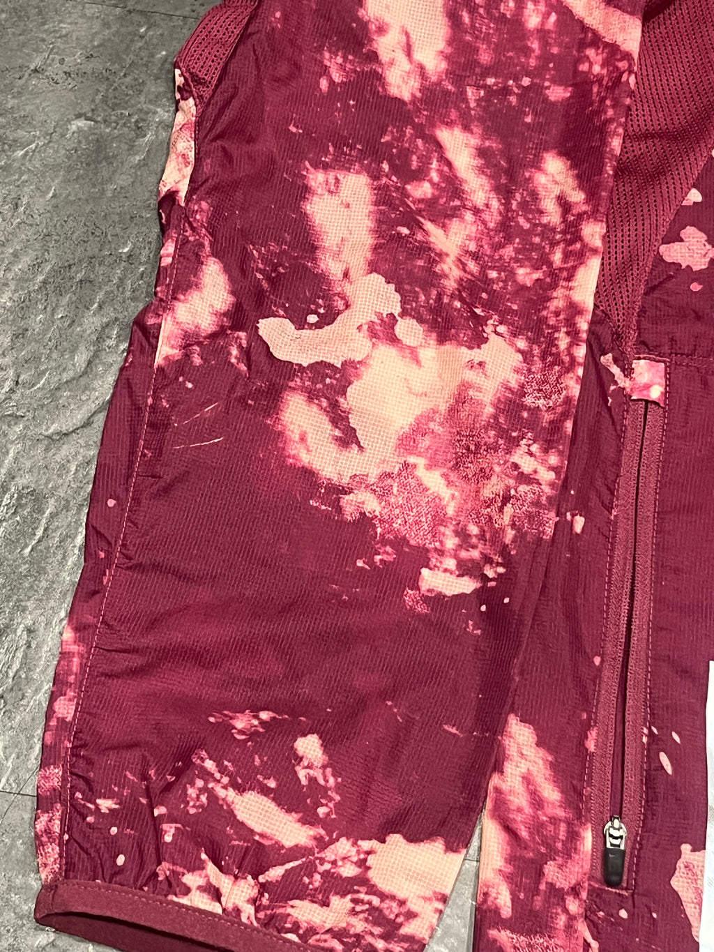 Paint Splatter Nike Men’s Dri Fit Running Division Lightweight Jacket