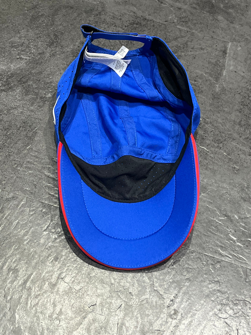 Blue Nike “Great Britain” Dri Fit Tailwind Running Cap - Unisex