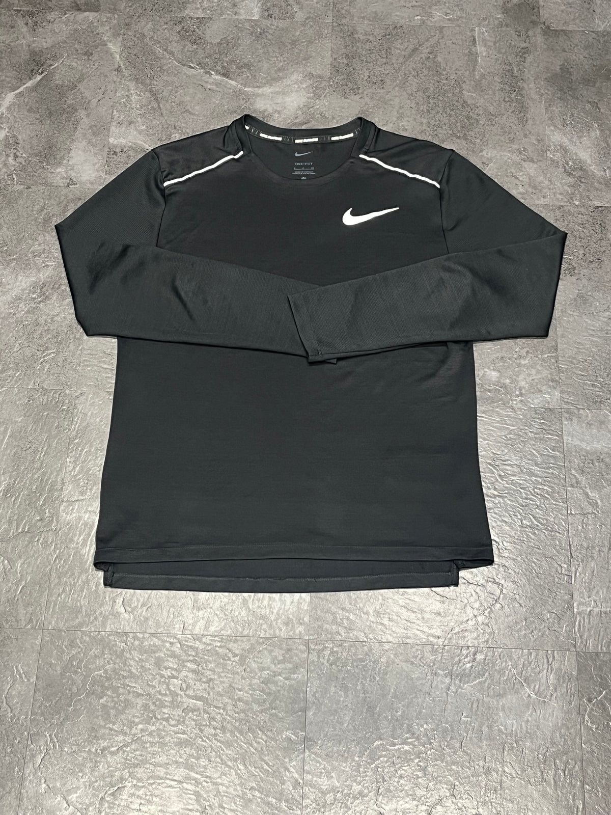 Black Nike Men’s Dri Fit Miler Long Sleeve Running Top