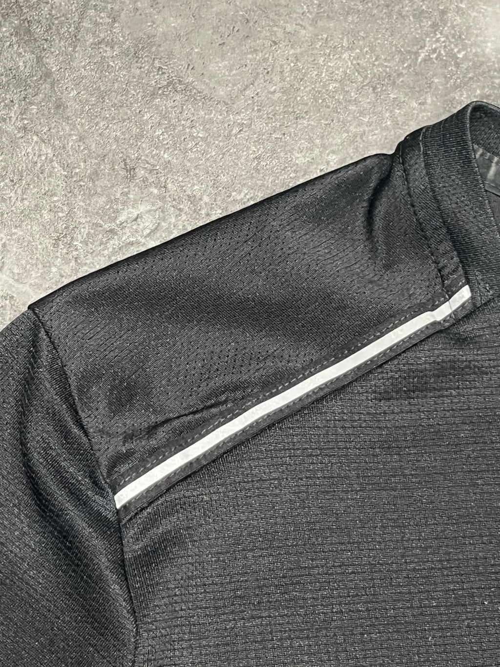 Black Nike Men’s Dri Fit Miler Long Sleeve Running Top