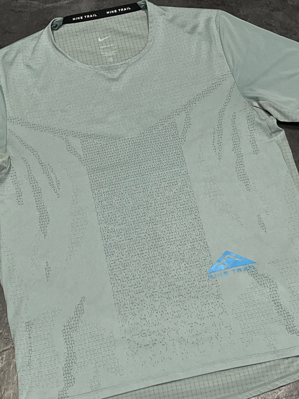 Dusty Sage Nike Men’s Dri Fit Rise 365 Trail Running T Shirt