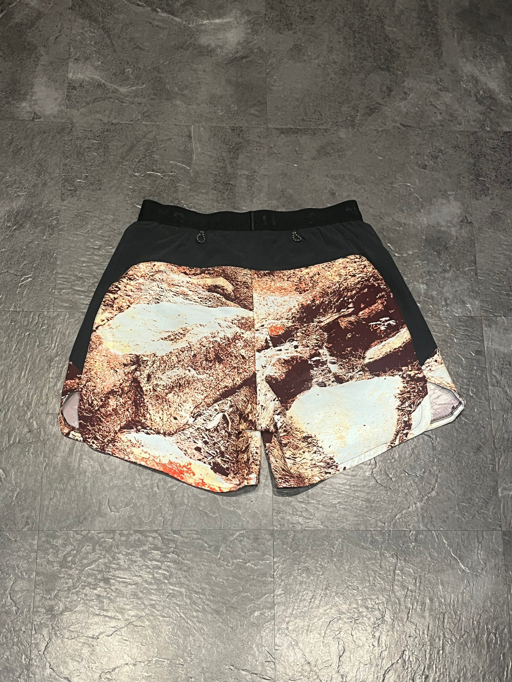 Graphic Design Nike Men’s Dri Fit Trail 6” Brief Lined Running Shorts