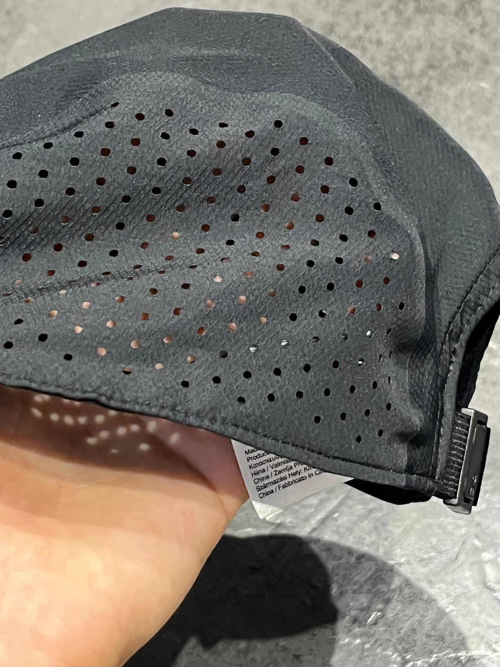 Black On Running Lightweight Running Cap
