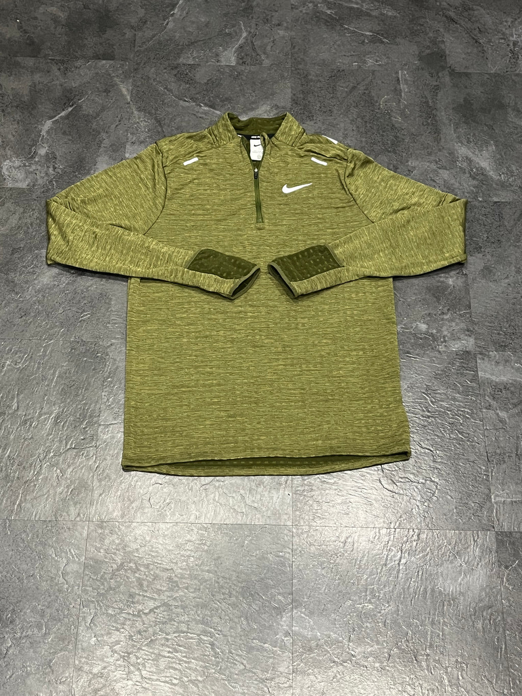 Green Nike Mens Therma Fit Repel Element 1/2 Zip Top