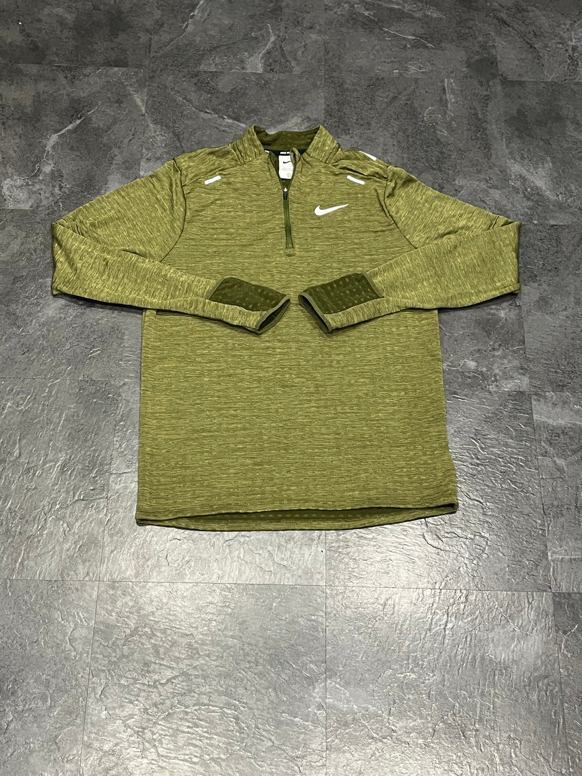 Green Nike Mens Therma Fit Repel Element 1/2 Zip Top