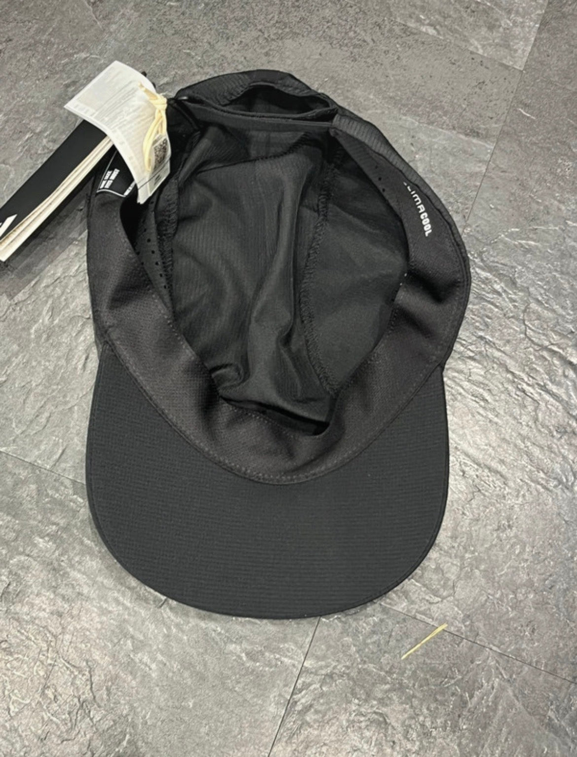 Black Adidas Men’s Adizero Climacool Running Cap