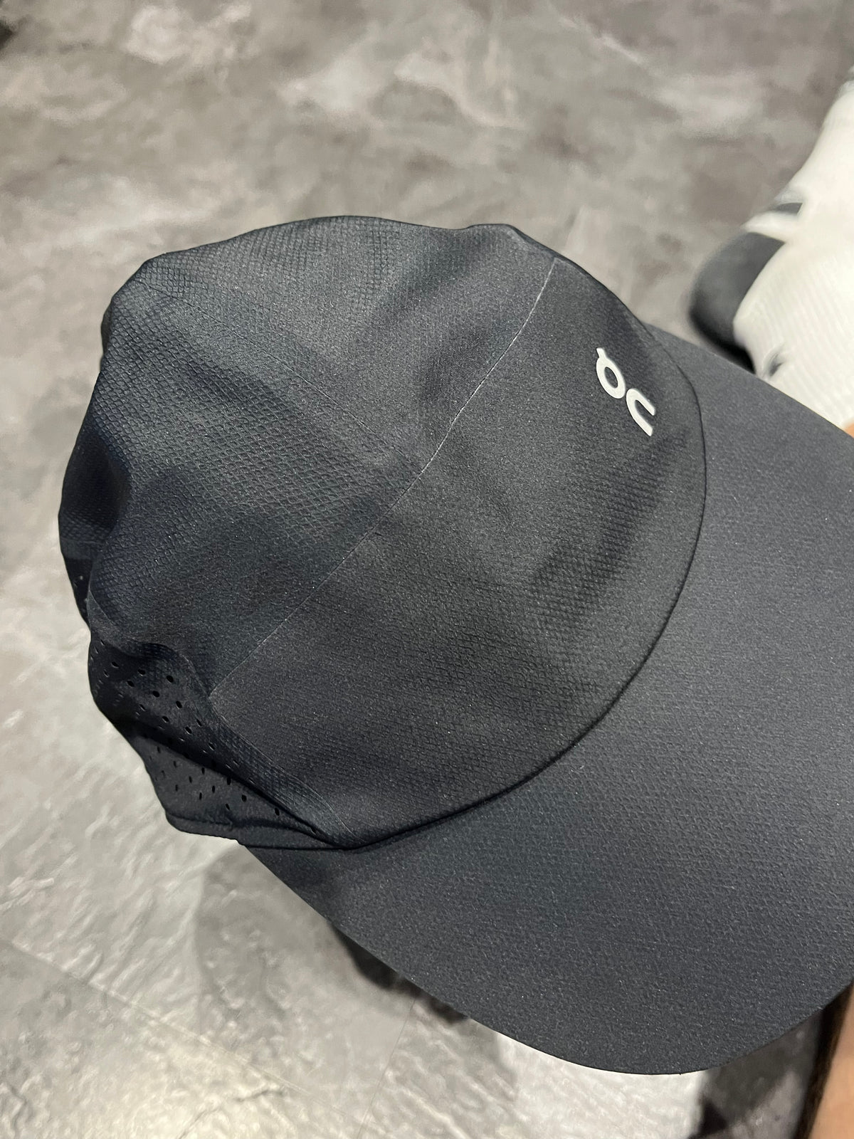 Black On Running Lightweight Running Cap