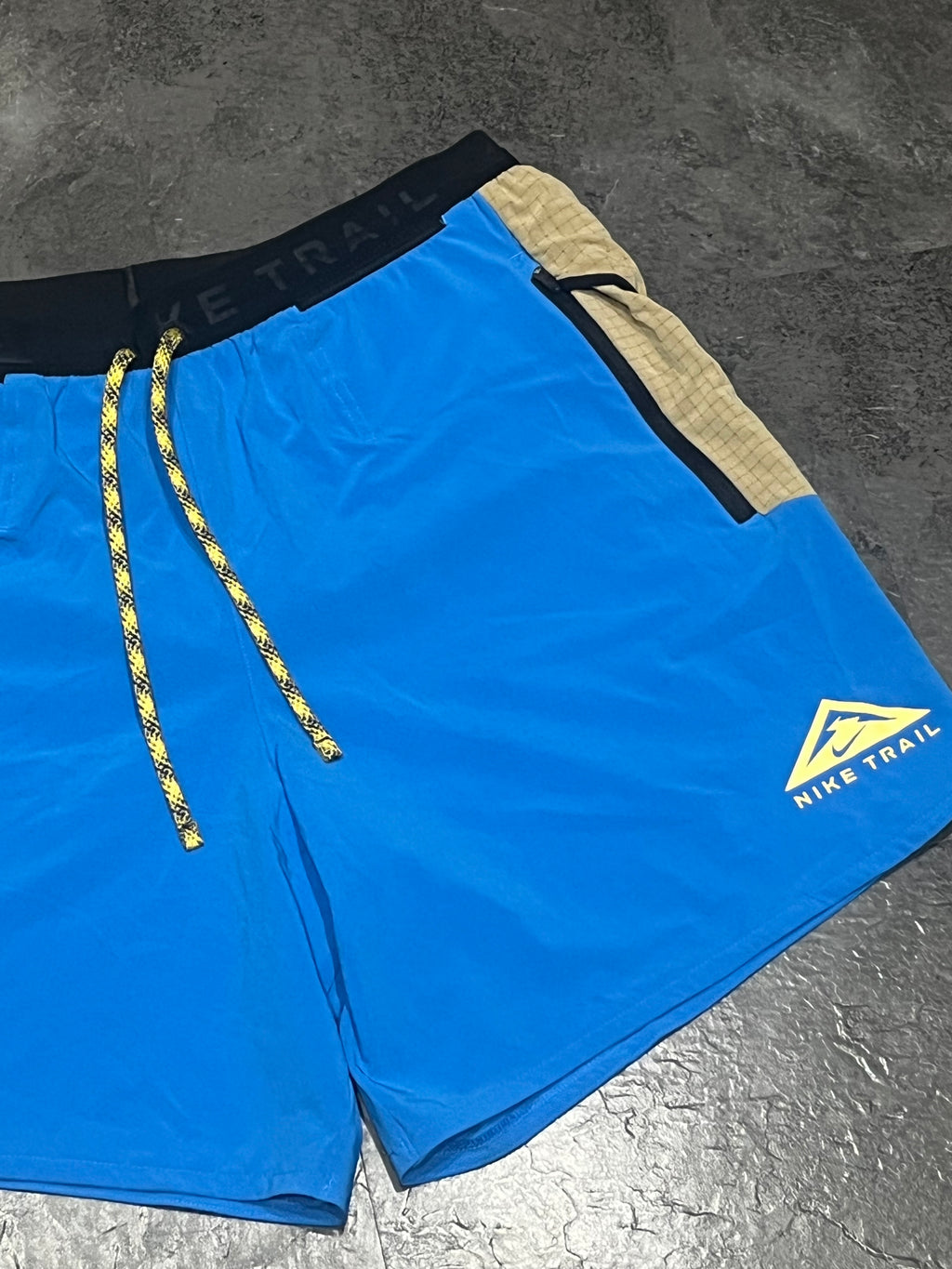 Blue & Beige Nike Men’s Dri Fit Trail “Second Sunrise” 7” Brief Lined Running Shorts