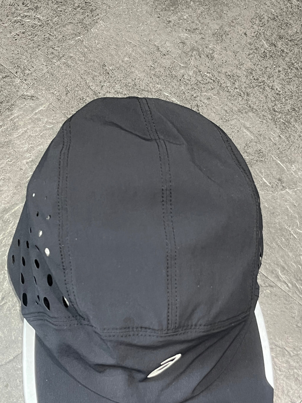 Black ASICS Ultra Lightweight Running Cap