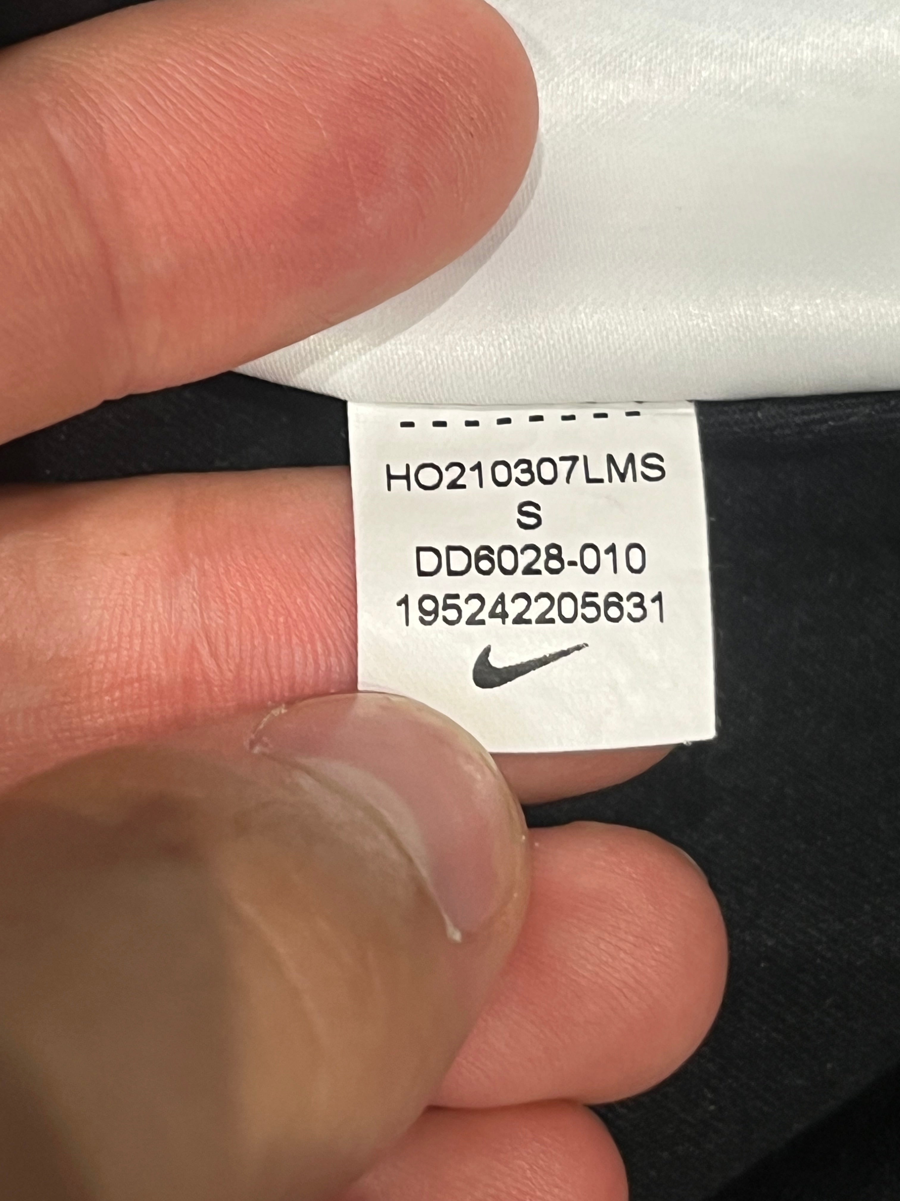 Black Nike Men’s Dri Fit Running Division Flash 1/2 Zip Top