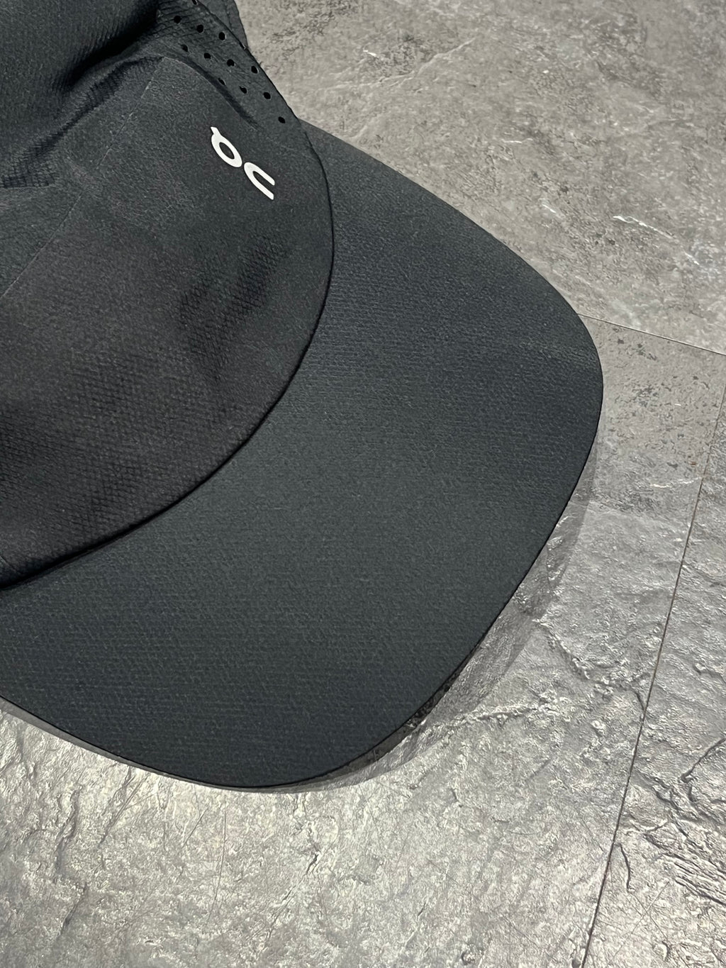 Black On Running Lightweight Running Cap