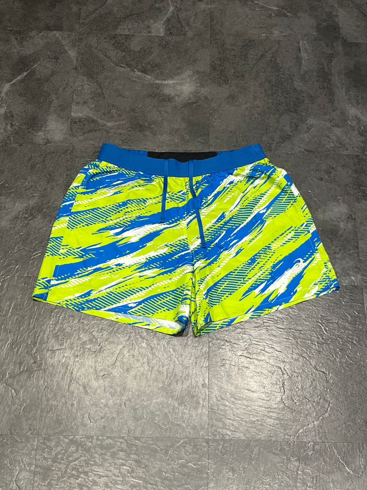 Green & Blue Asics Men’s Color Injection 5” Brief Lined Running Shorts