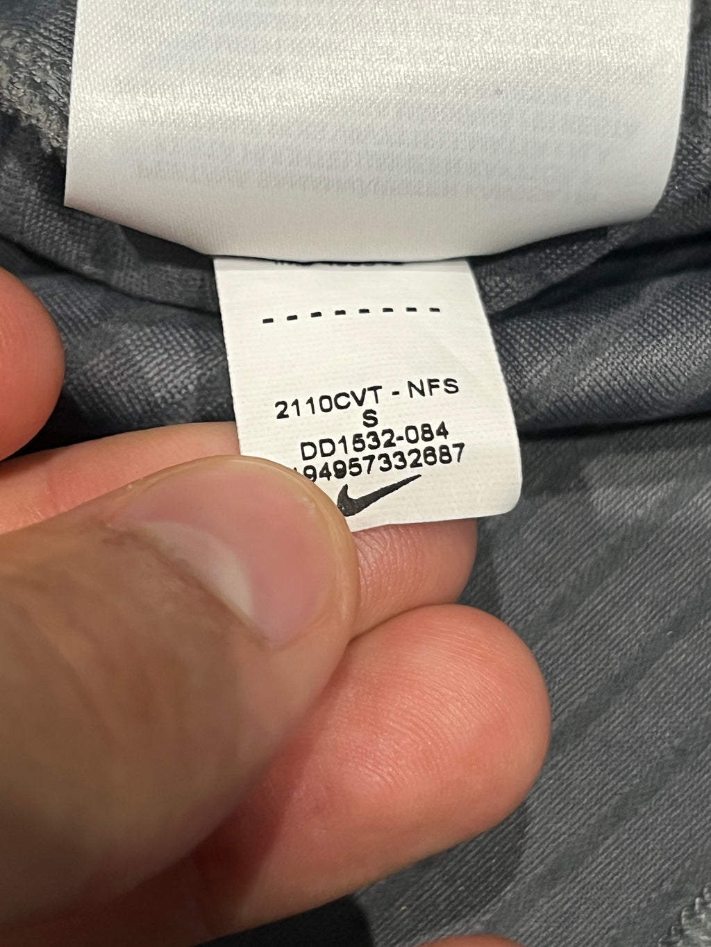 Grey Nike Men’s Dri Fit Rise 365 Miler Running Vest