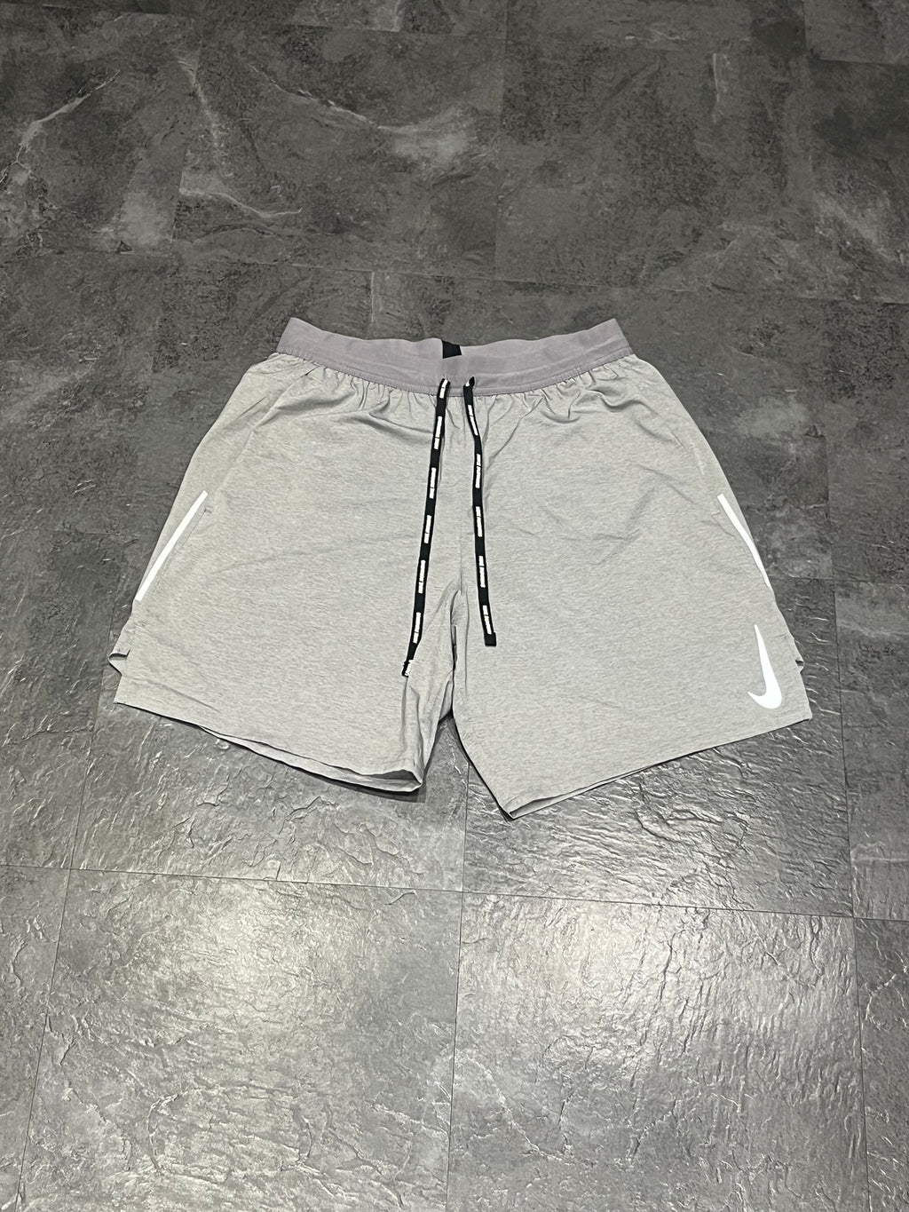 Grey Nike Men’s Dri Fit Flex Stride 7” Running Shorts