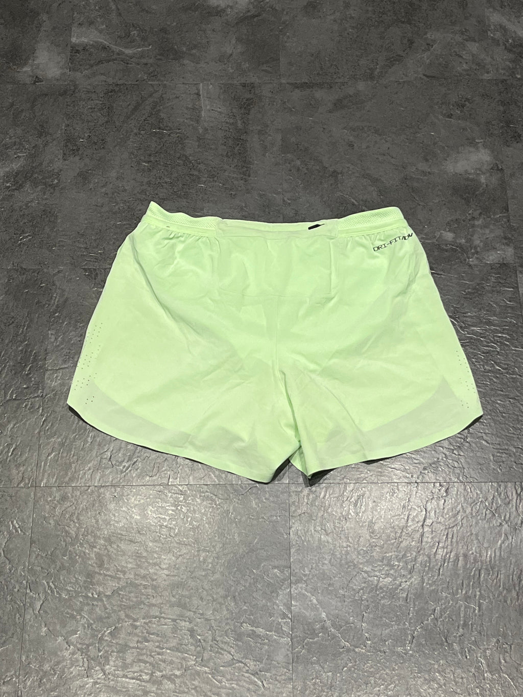 Vapour Green Nike Men’s Dri Fit ADV Aeroswift 4” Racing Split Shorts