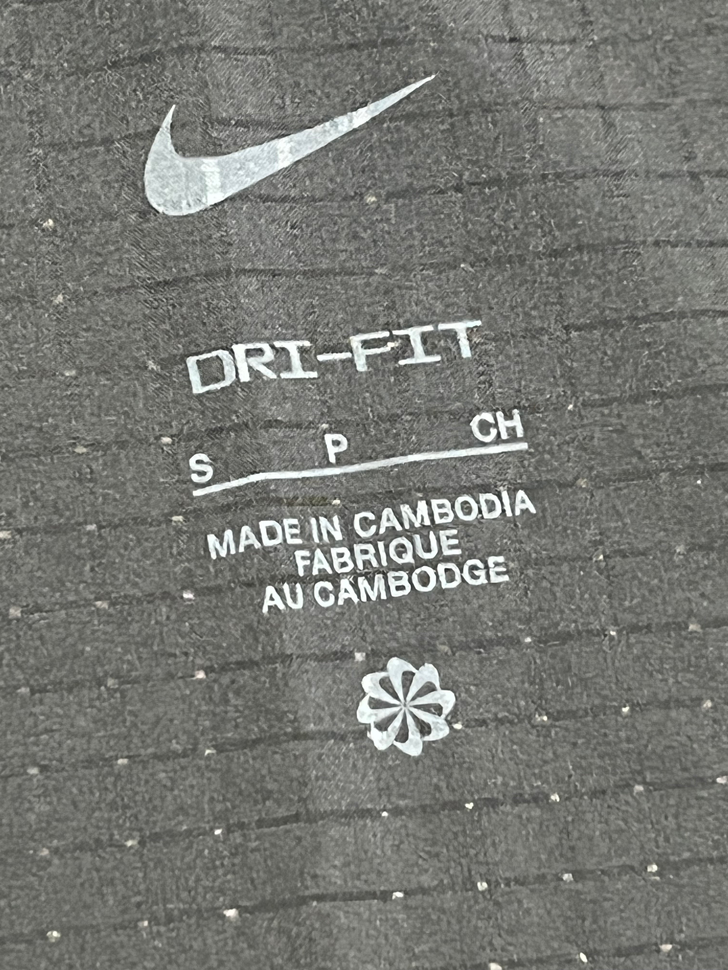 Black & Grey Nike Men’s Dri Fit Rise 365 Trail Running T Shirt