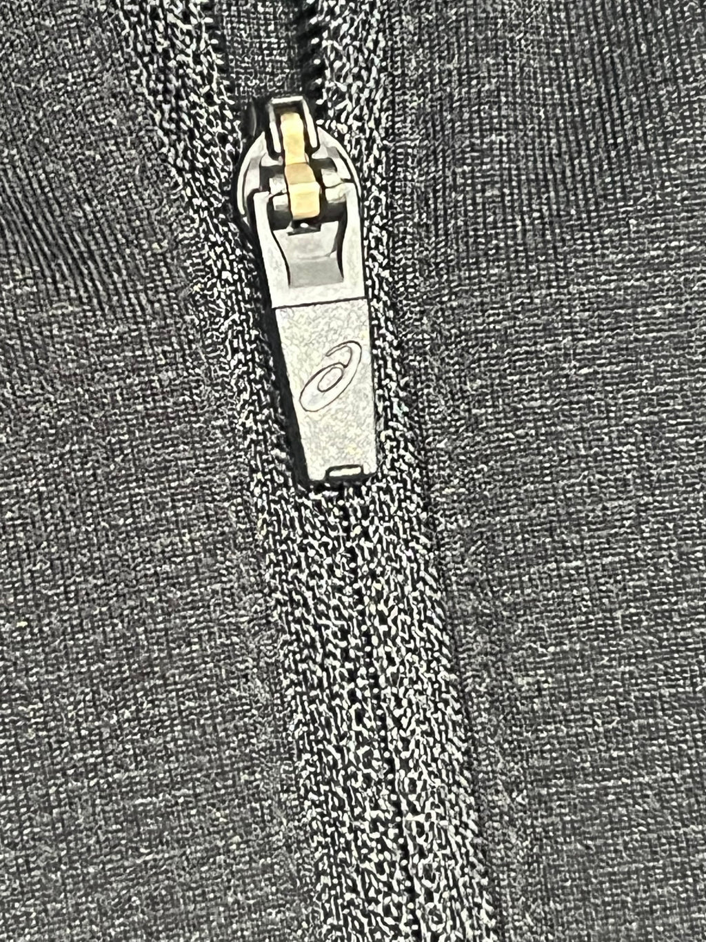 Black/Grey Asics Men’s Icon 1/4 Zip Running Top