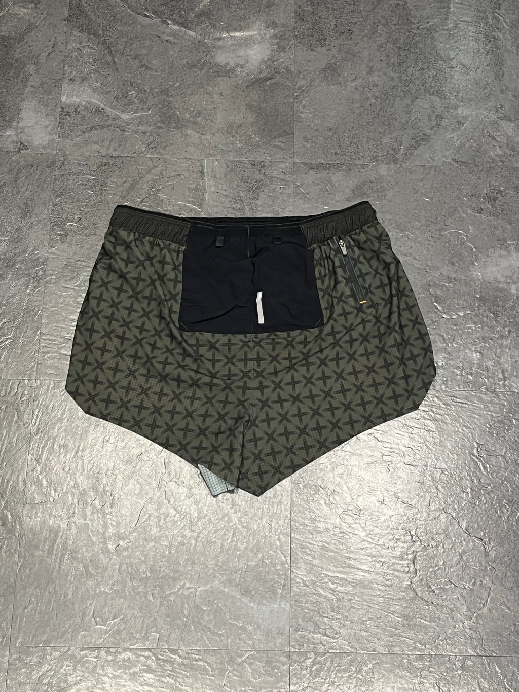 SOAR Men’s XRace Marathon 2.5” Racing Split Shorts