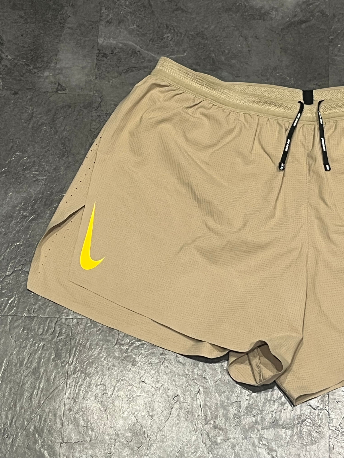 Desert Tan Nike Men’s Dri Fit ADV Aeroswift 2” Racing Split Shorts