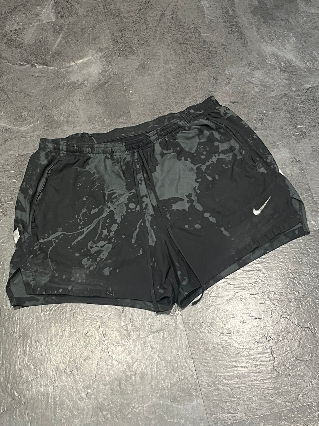 Black/Grey Nike Men’s Dri Fit Running Division 5” Brief Lined Running Shorts