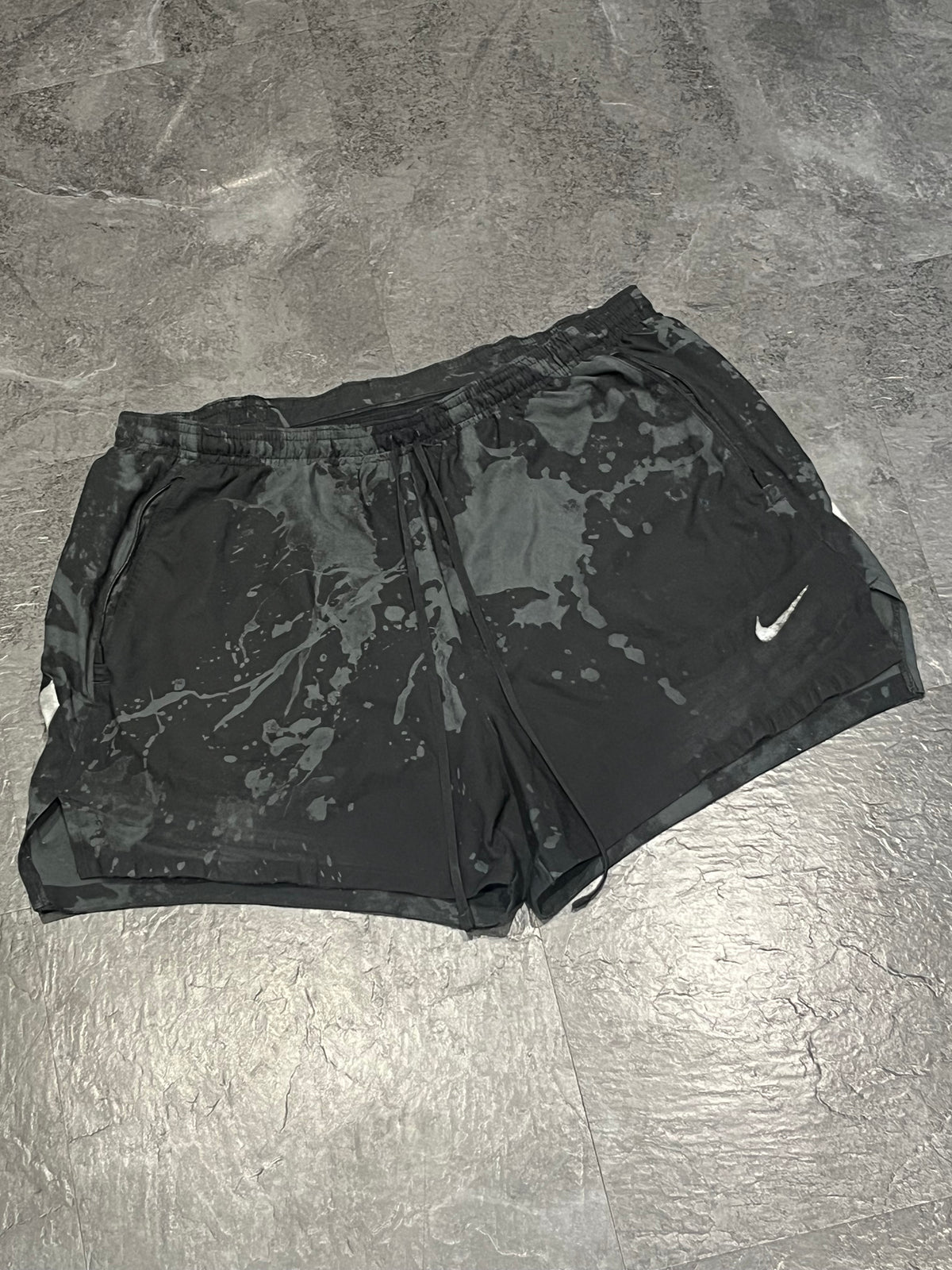 Black/Grey Nike Men’s Dri Fit Running Division 5” Brief Lined Running Shorts