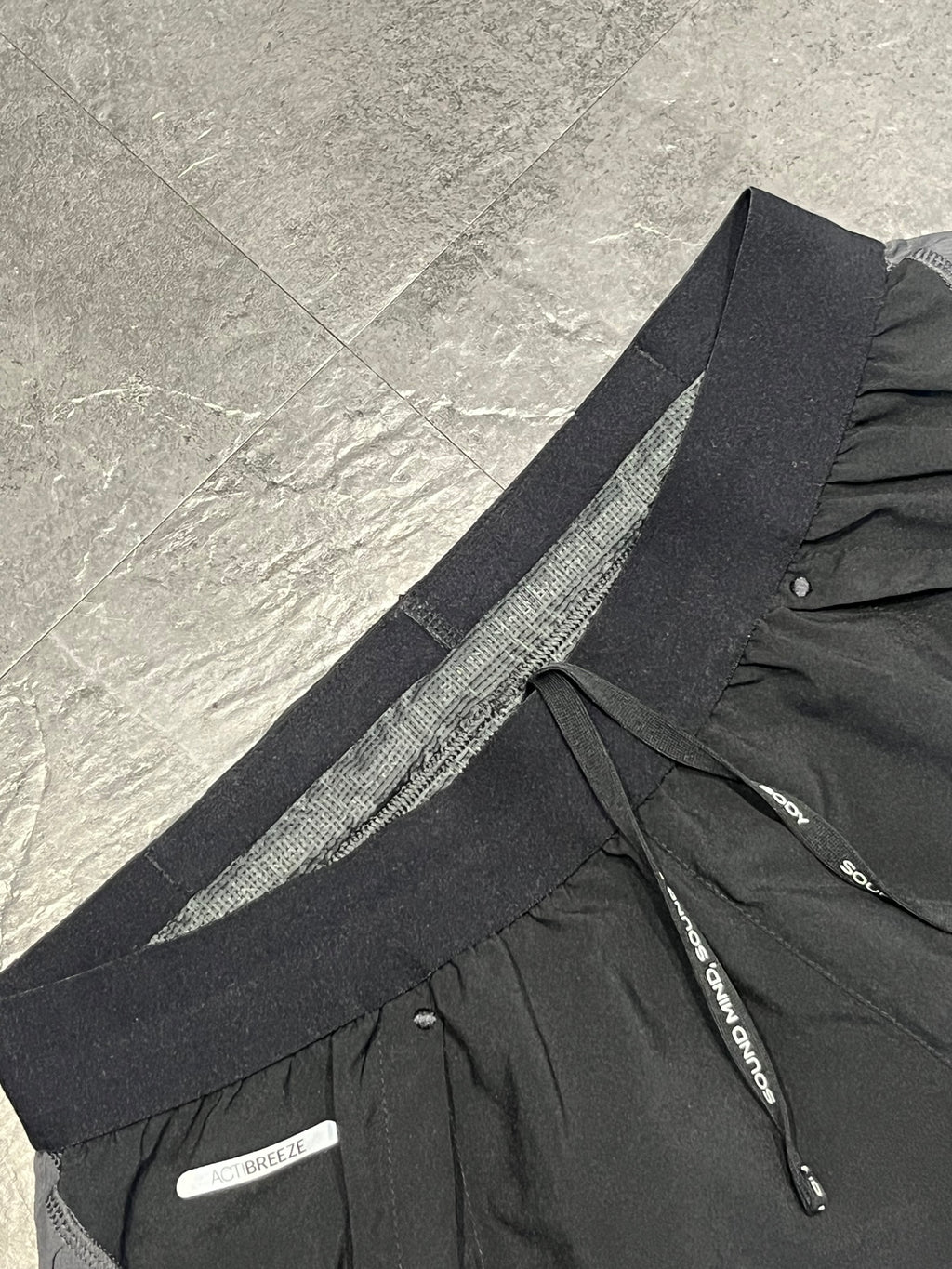 Black/Grey Asics Men’s Actibreeze Road 5” Brief Lined Running Shorts