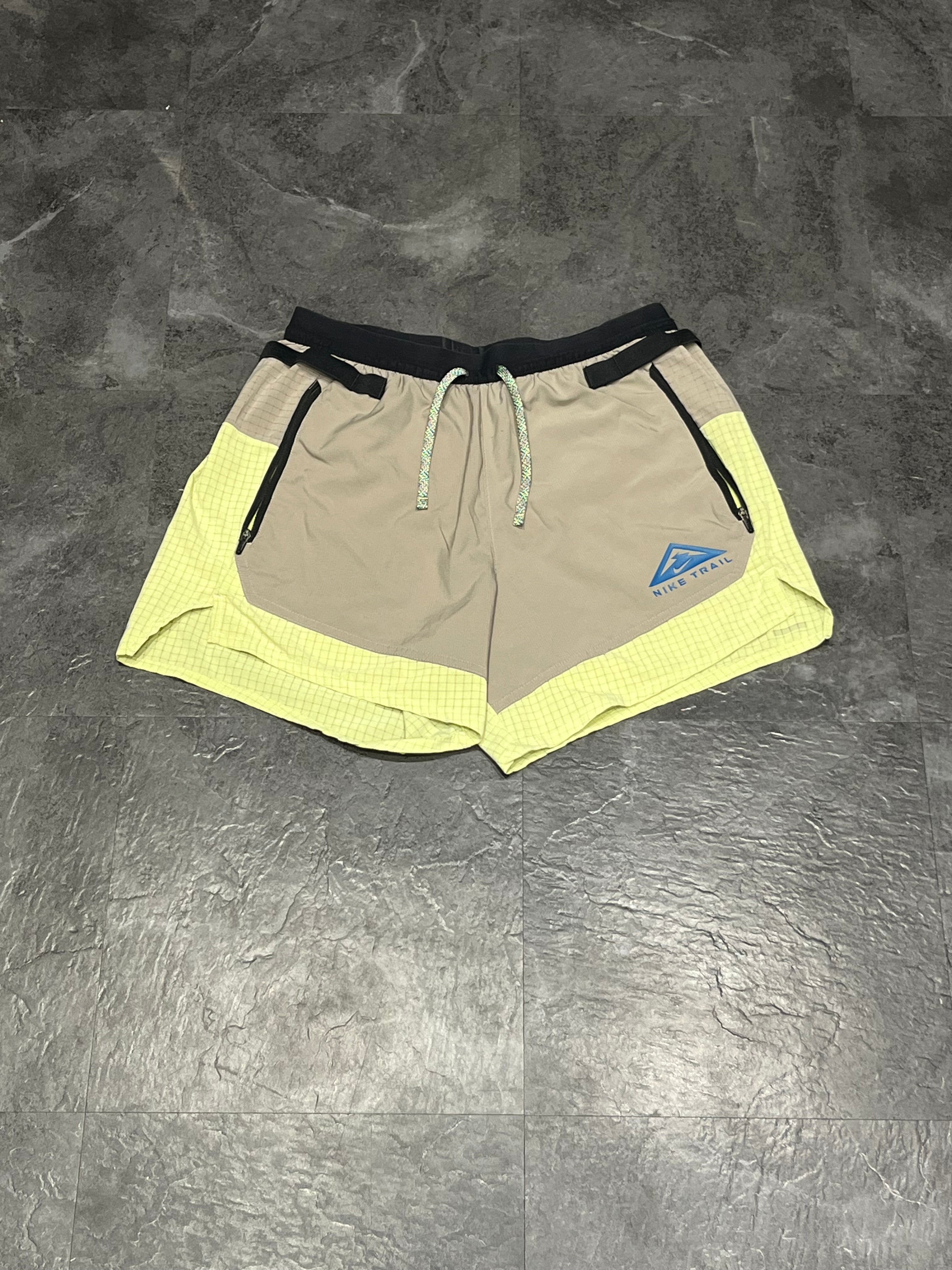 Lemon & Moon Fossil Nike Men’s Dri Fit Trail 5” Running Shorts