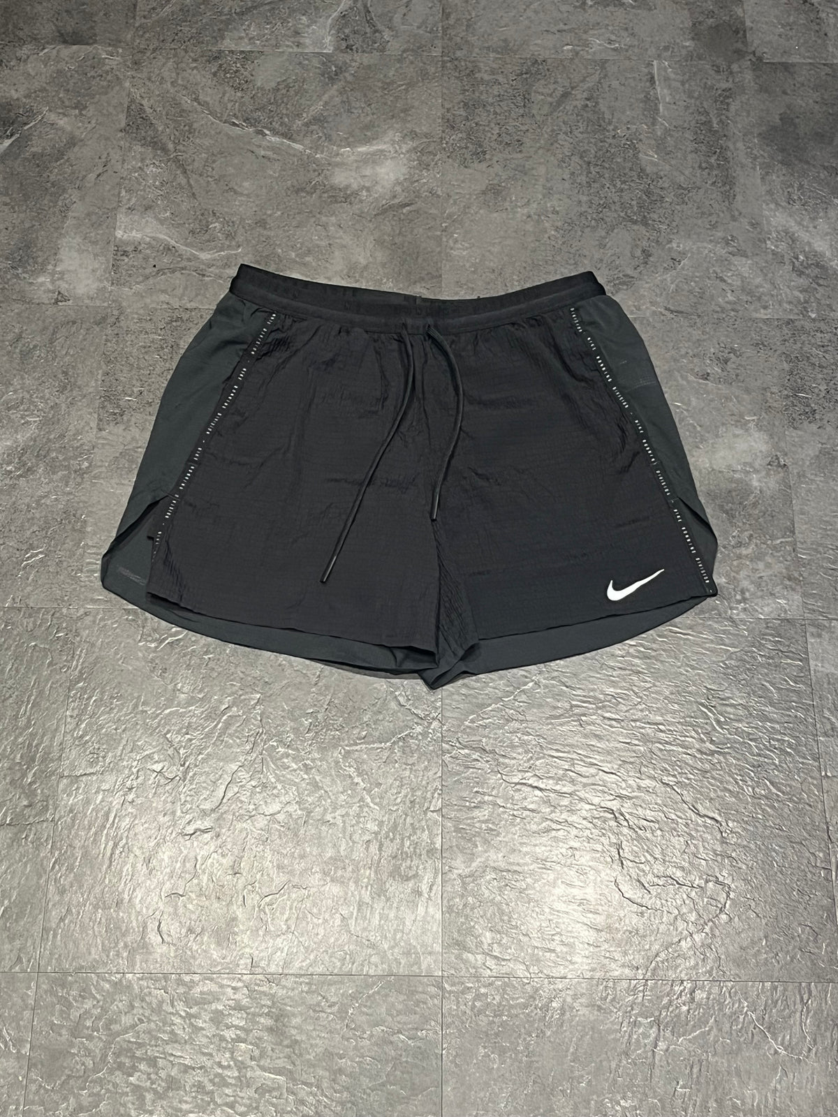 Black Nike Men’s Dri Fit Running Division 2IN1 5” Running Shorts
