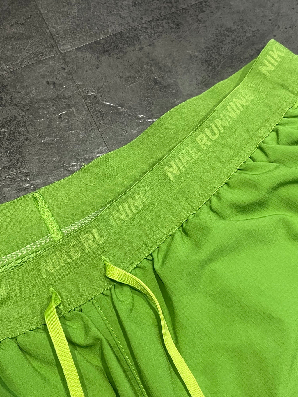 Green Nike Men’s Dri Fit Flex Stride 7” Brief Lined Running Shorts