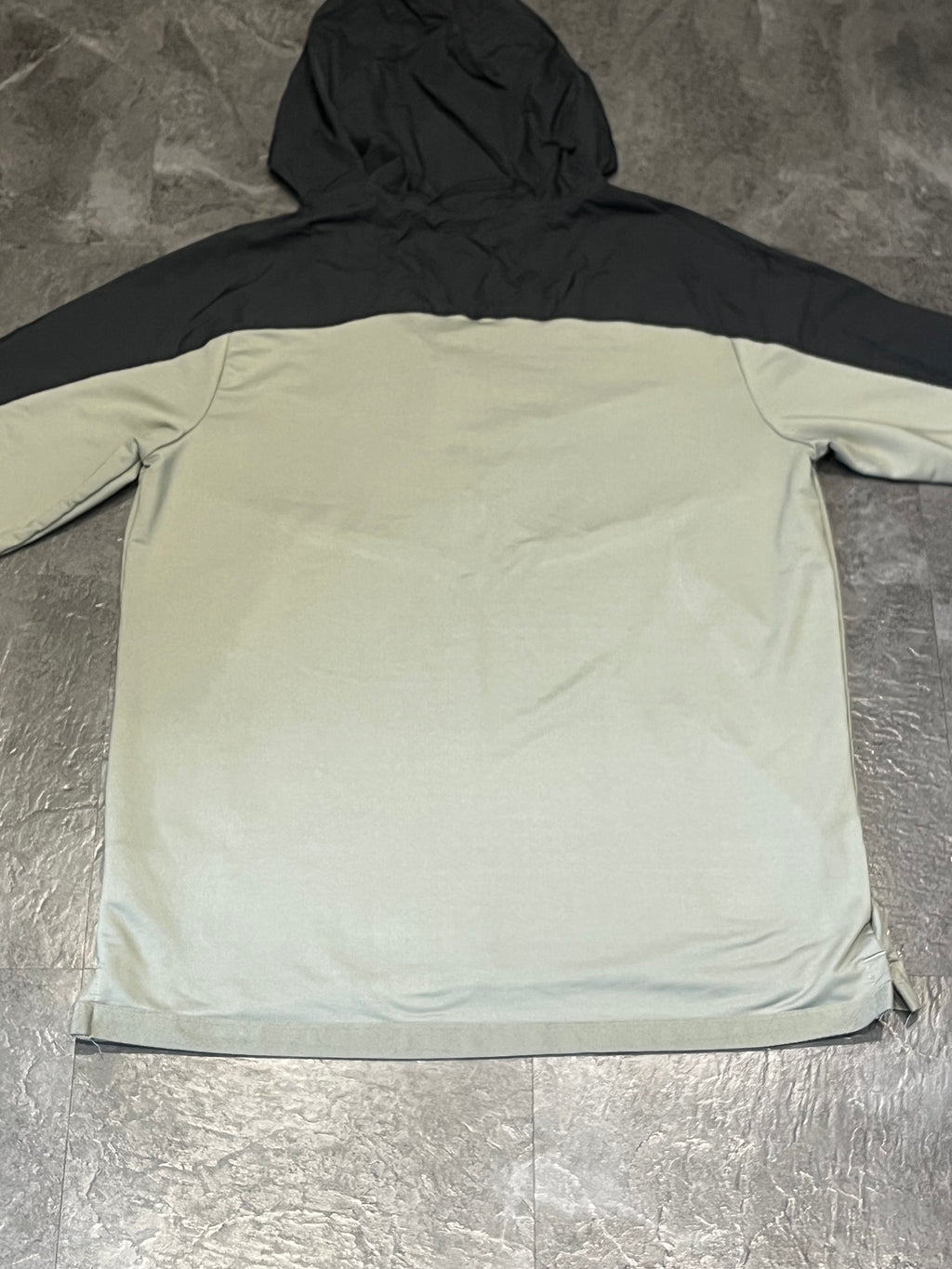 Dark Stucco / Beige & Black Nike Men’s Dri Fit Phenom Elite 1/2 Zip Top