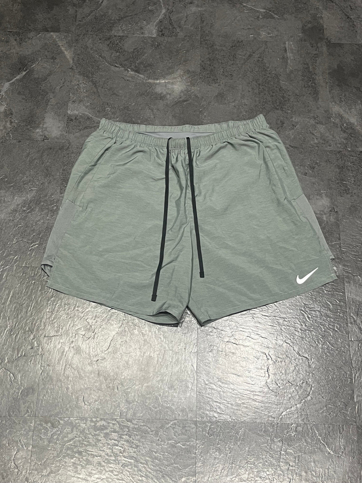 Grey Nike Men’s Dri Fit Challenger 7” Brief Lined Running Shorts