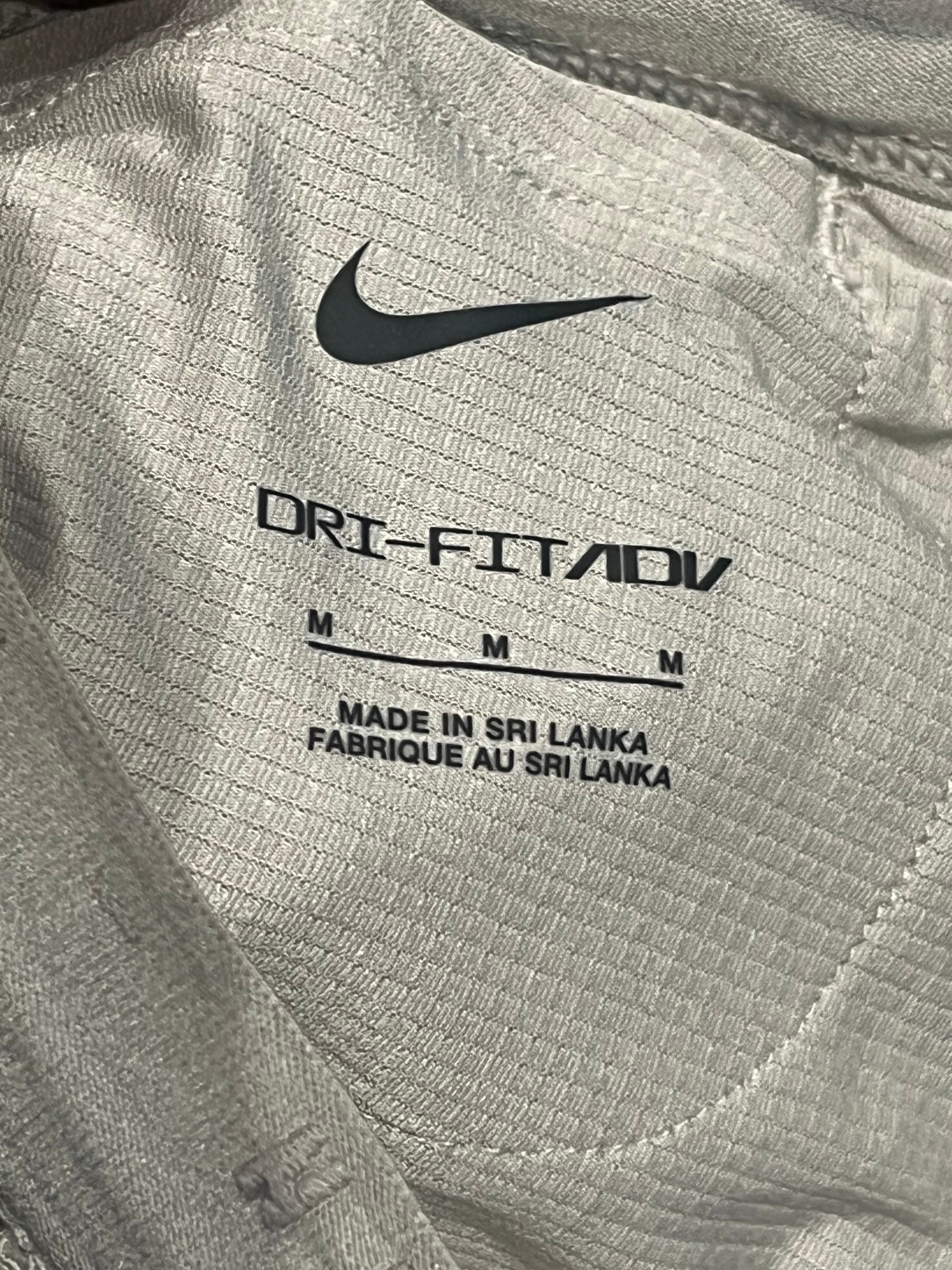 Light Grey / Beige Nike Men’s Dri Fit ADV Running Division Pinnacle 3” Shorts